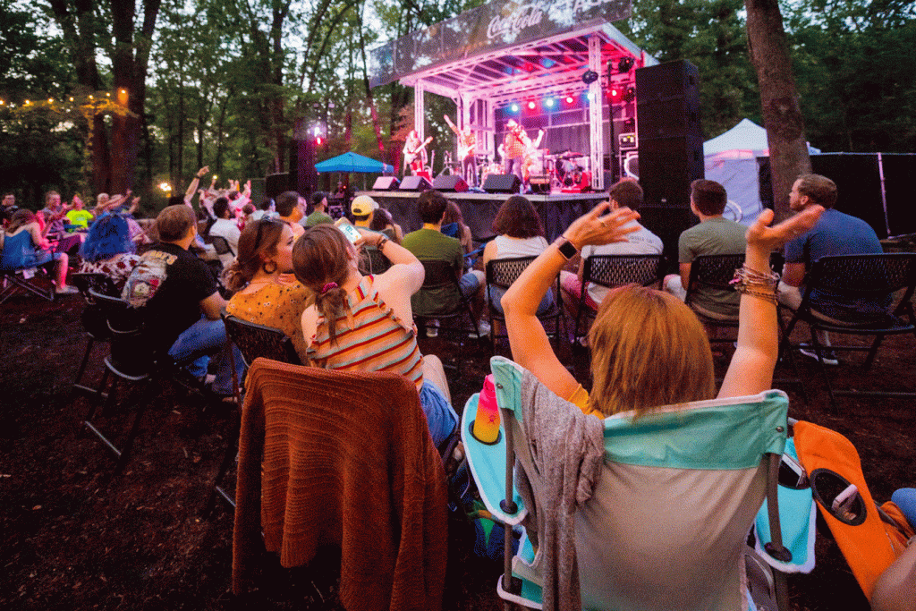 2016 mobile stage
