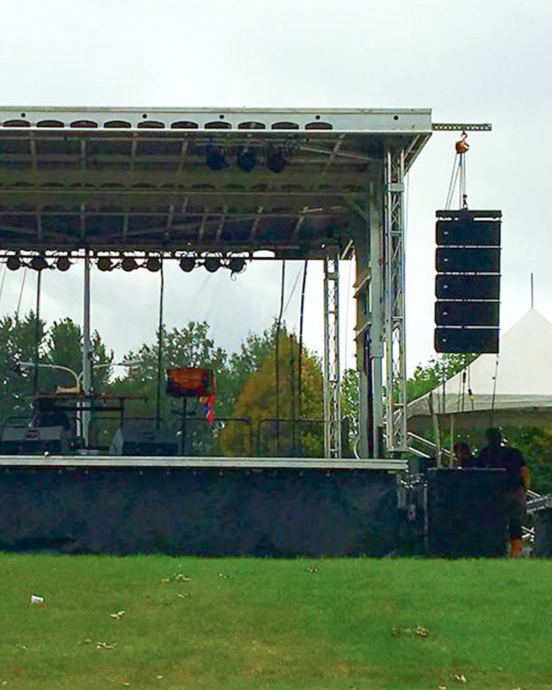 2420 mobile stage